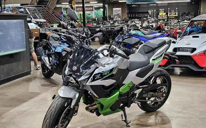 2024 Kawasaki Z7 Hybrid ABS