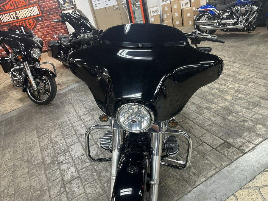 2012 Street Glide 103 Vivid Black- Includes 1 Year Warranty