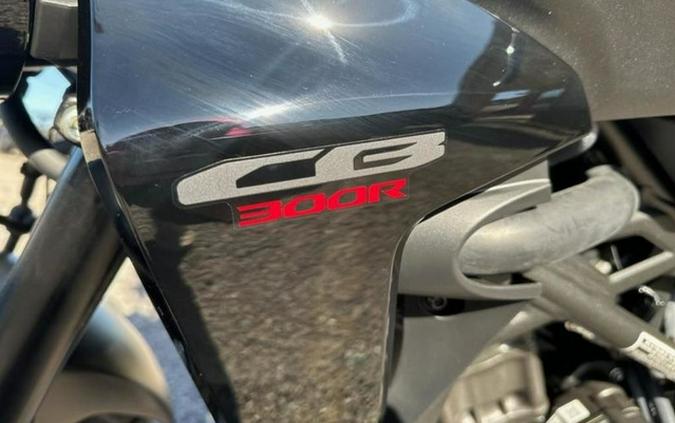 2025 Honda CB300R