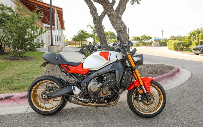 2024 YAMAHA XSR900