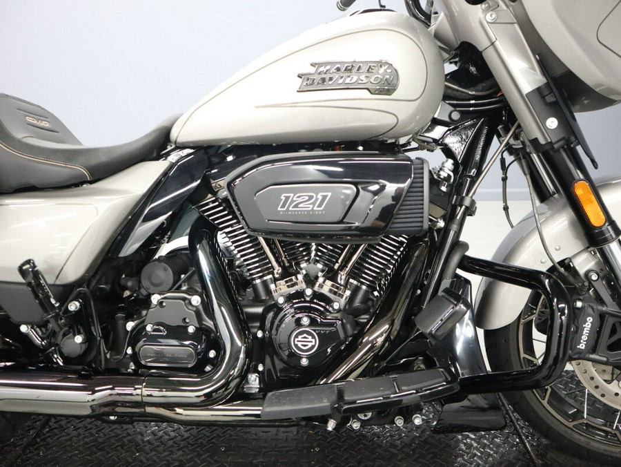 2023 Harley-Davidson CVO Street Glide
