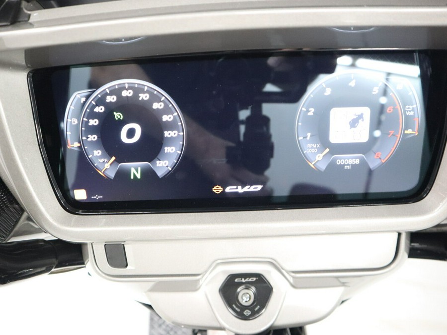 2023 Harley-Davidson CVO Street Glide