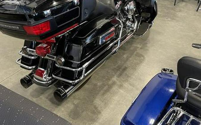 2006 Harley-Davidson® FLHTCUI - Ultra Classic® Electra Glide®