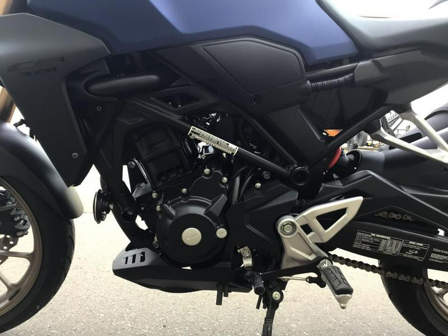 2022 Honda® CB300R ABS