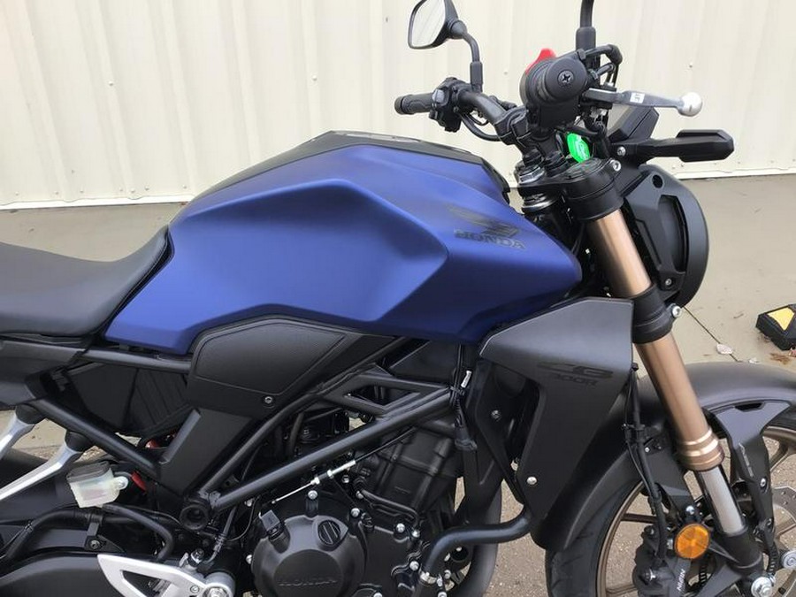 2022 Honda® CB300R ABS