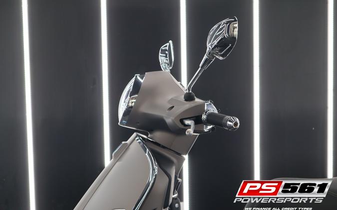 2025 Vespa GTS 310 SuperTech