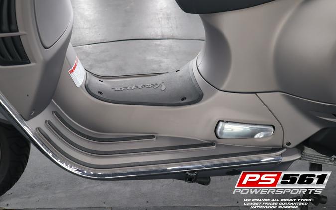 2025 Vespa GTS 310 SuperTech