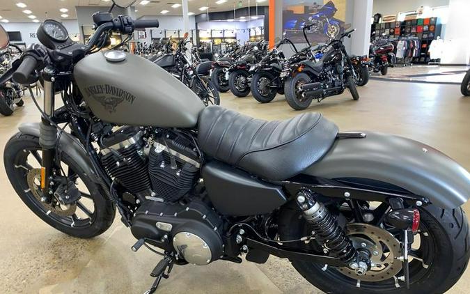 2018 Harley-Davidson® XL883N - Sportster® Iron 883™