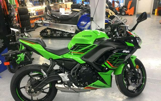 2024 Kawasaki Ninja® 650 KRT Edition ABS