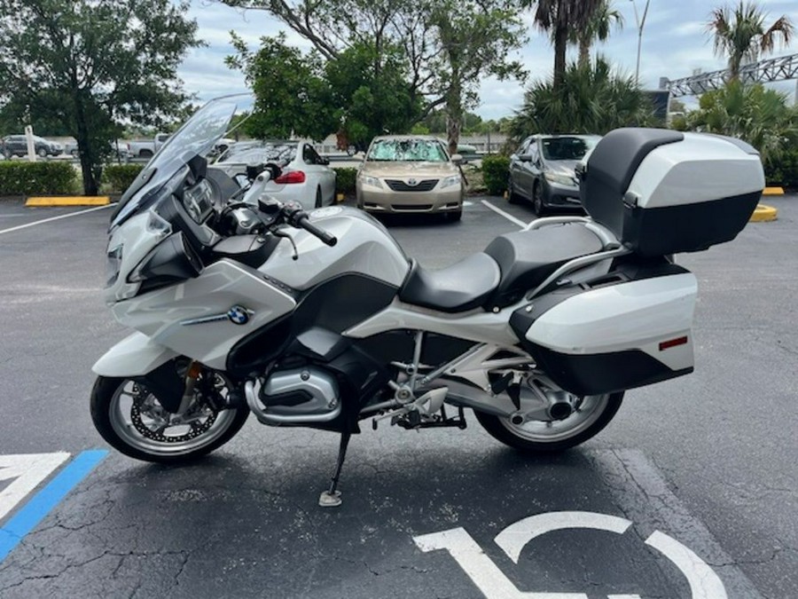 2018 BMW R 1200 RT Alpine White Premium