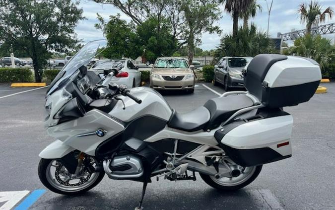 2018 BMW R 1200 RT Alpine White Premium