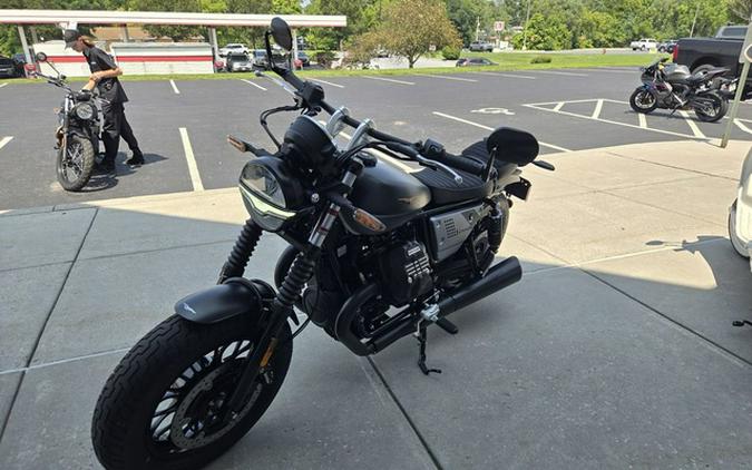 2024 Moto Guzzi V9 Bobber Bobber Special Edition