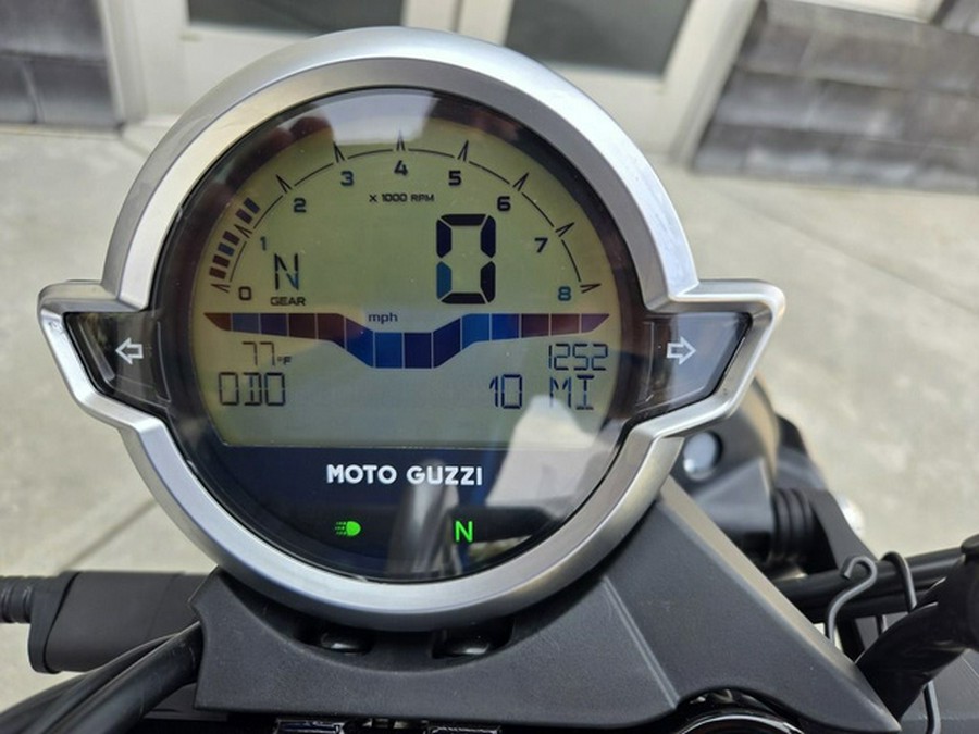 2024 Moto Guzzi V9 Bobber Bobber Special Edition