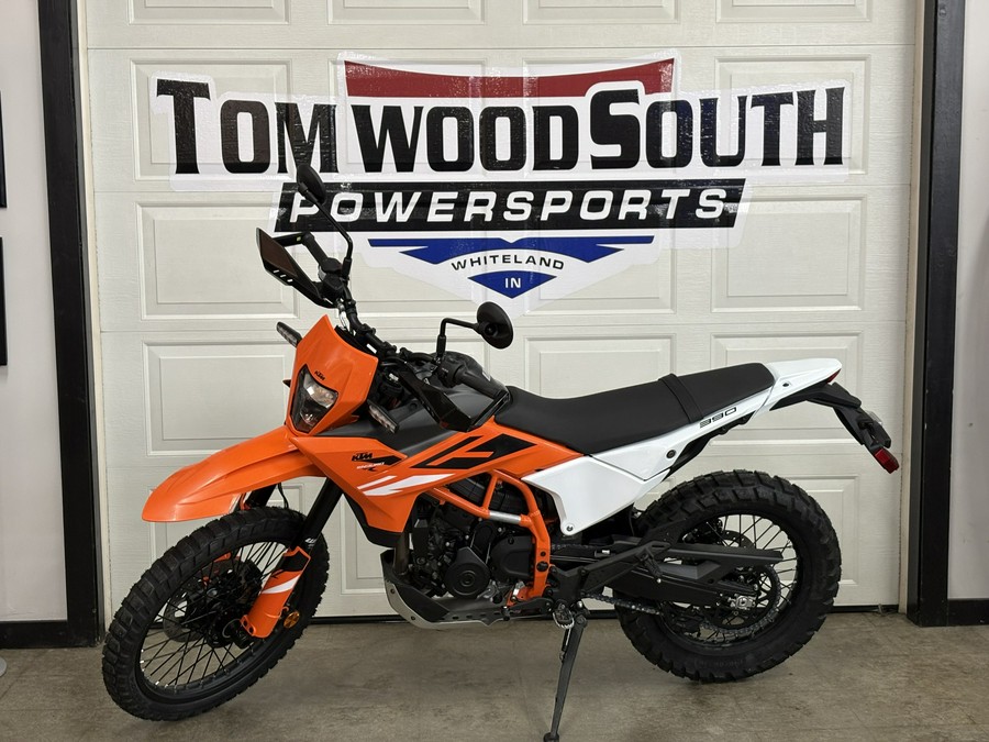 2026 KTM 390 Enduro R