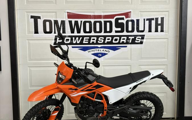 2026 KTM 390 Enduro R