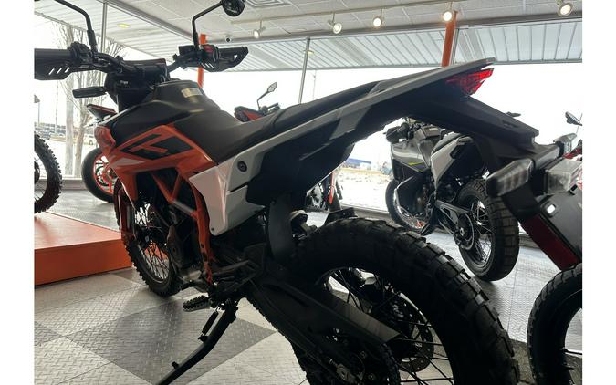 2026 KTM 390 Enduro R