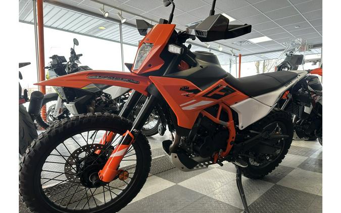 2026 KTM 390 Enduro R