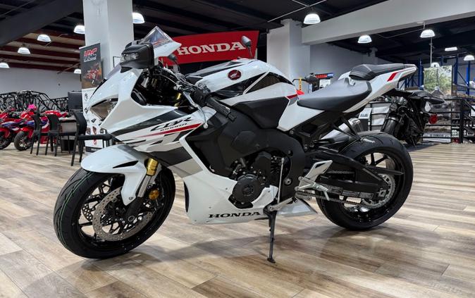 2026 Honda CBR1000RR ABS