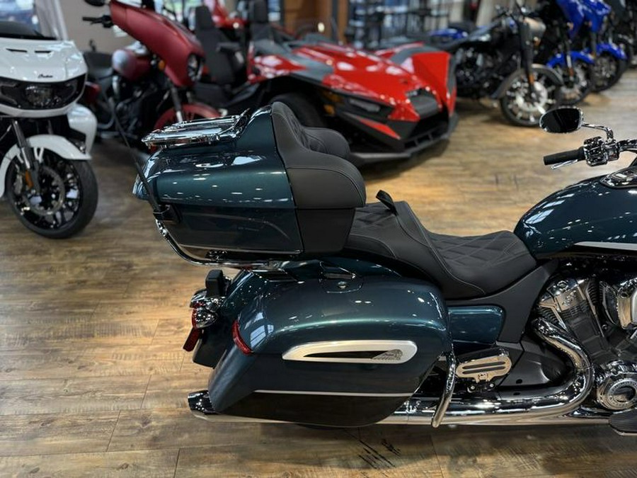 2026 Indian Motorcycle® Pursuit® Limited 112 Cascade Green with Black Metallic