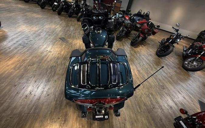 2026 Indian Motorcycle® Pursuit® Limited 112 Cascade Green with Black Metallic