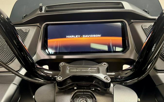 FLTRX 2025 Road Glide™