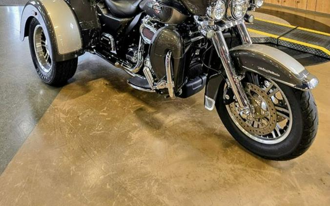 2023 Harley-Davidson® FLHTCUTG - Tri Glide® Ultra