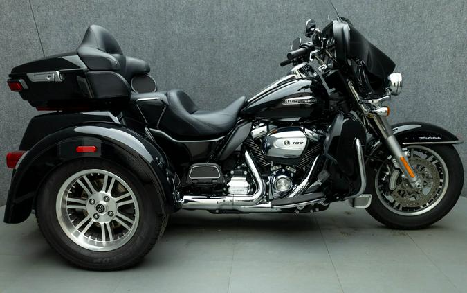 2018 HARLEY DAVIDSON FLHTCUTG TRI GLIDE ULTRA TRIKE