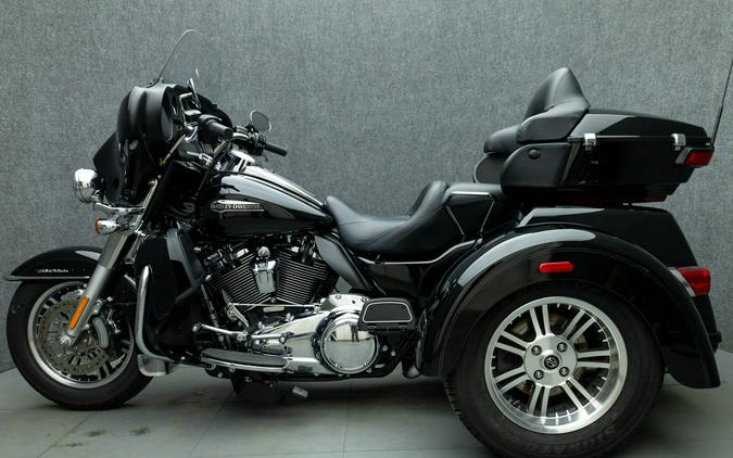 2018 HARLEY DAVIDSON FLHTCUTG TRI GLIDE ULTRA TRIKE