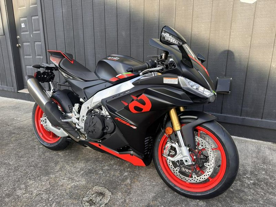 2024 Aprilia® RSV4 1100