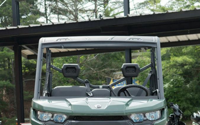 2024 Can-Am Defender PRO DPS HD10