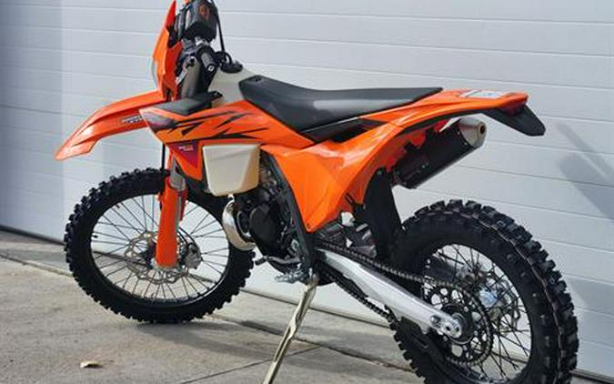 2026 KTM 150 XC-W