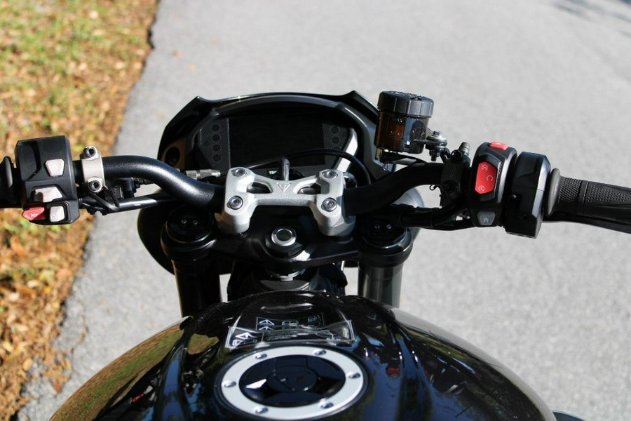 2023 TRIUMPH STREET TRIPLE 765 RS