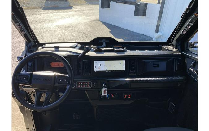 2026 Can-Am DEFENDER MAX LIMITED HD11
