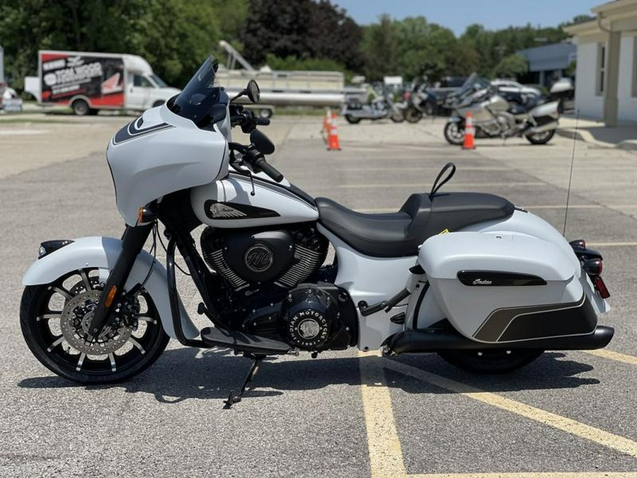 2024 Indian Motorcycle® Chieftain® Dark Horse® Ghost White Metallic Smoke