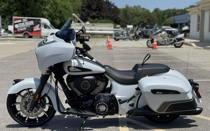 2024 Indian Motorcycle® Chieftain® Dark Horse® Ghost White Metallic Smoke