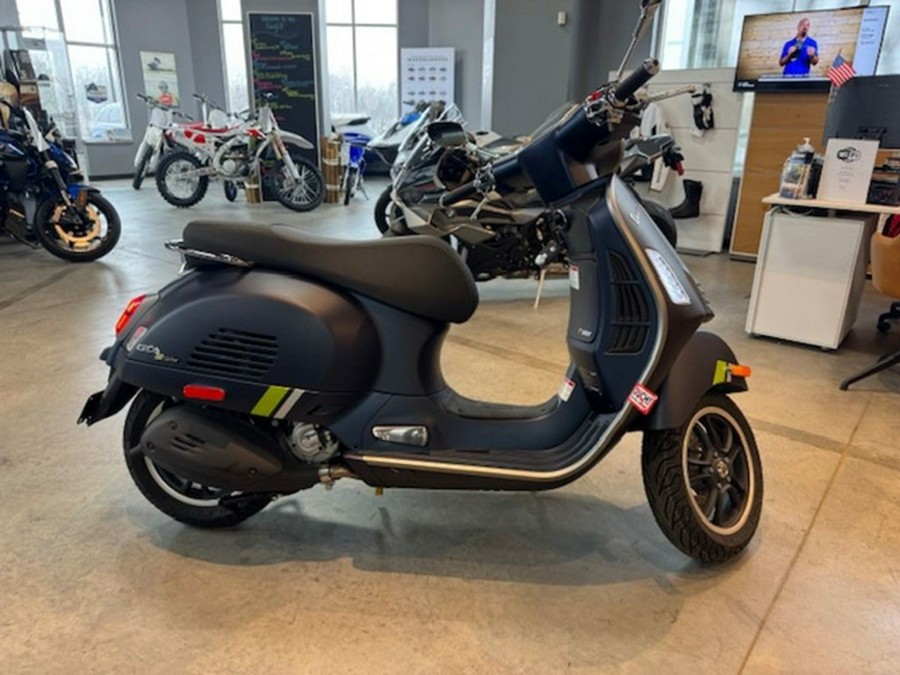 2024 Vespa GTS Super 300 Tech