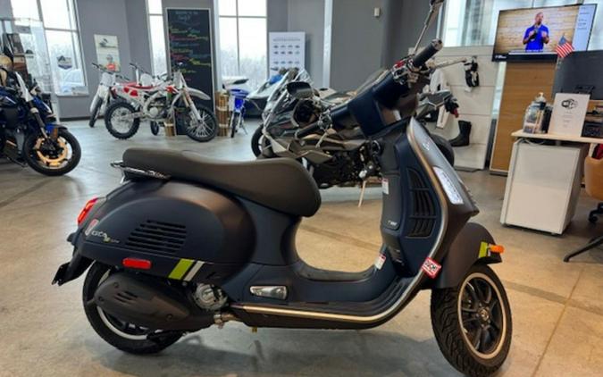 2024 Vespa GTS Super 300 Tech
