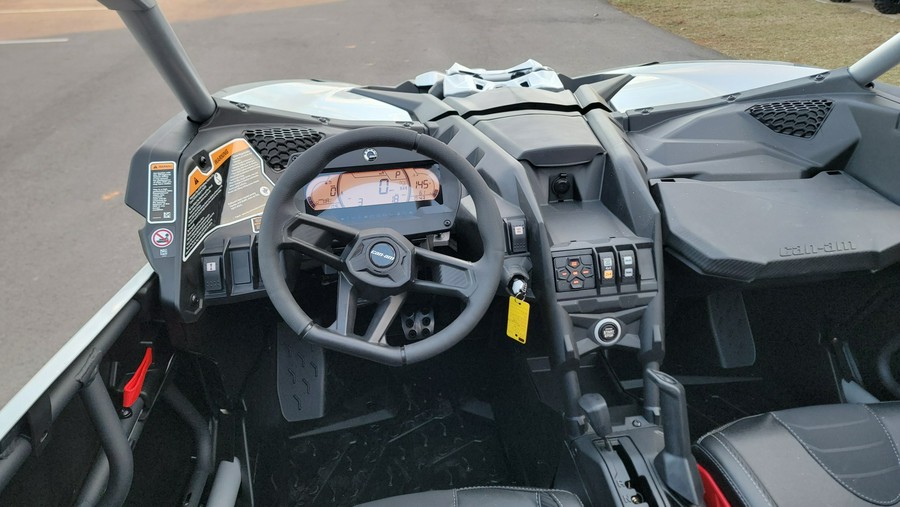 2025 Can-Am Maverick X3 X mr TURBO RR 72