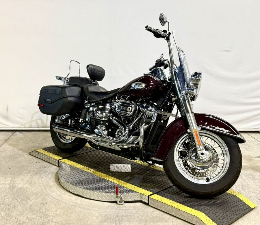 2022 Harley-Davidson® FLHCS - Heritage Classic 114