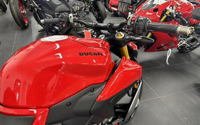2026 Ducati Streetfighter V2 S
