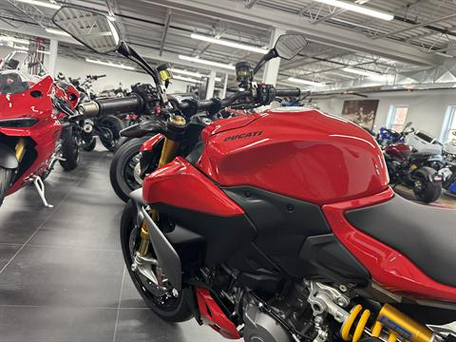 2026 Ducati Streetfighter V2 S