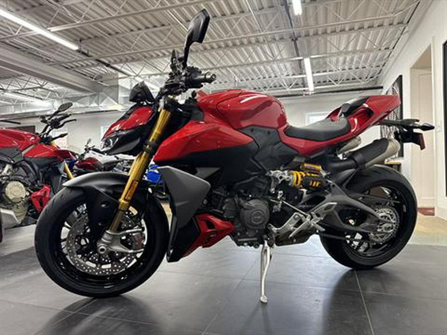 2026 Ducati Streetfighter V2 S