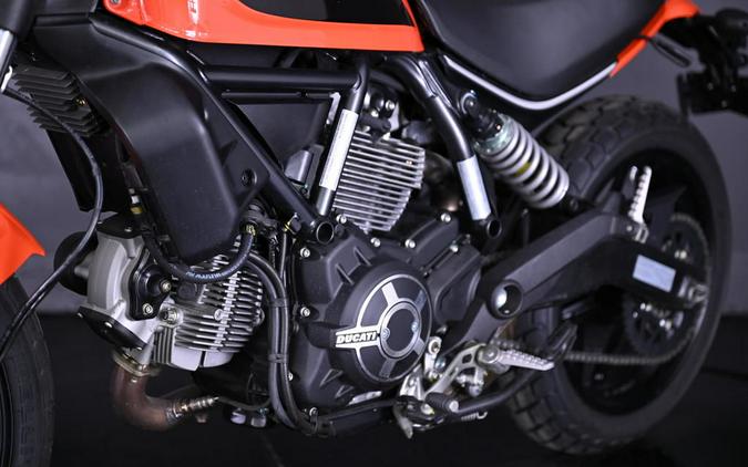 2020 Ducati Scrambler Sixty2 Atomic Tangerine
