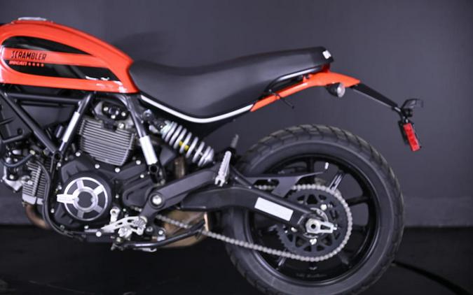 2020 Ducati Scrambler Sixty2 Atomic Tangerine