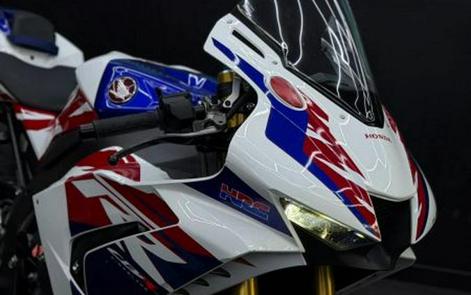 2022 Honda CBR1000RR-R Fireblade SP