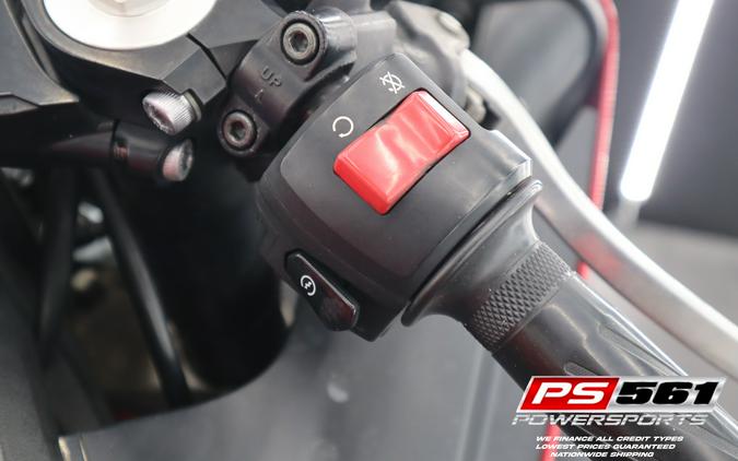 2005 Yamaha Motor Corp., USA YZF-R6