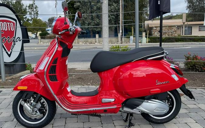 2023 Vespa GTS Super 300