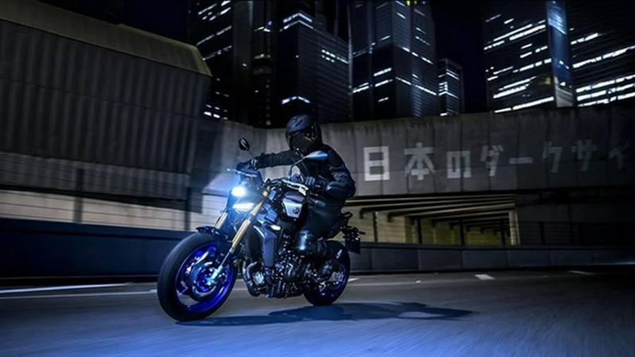 2025 Yamaha MT 09 SP