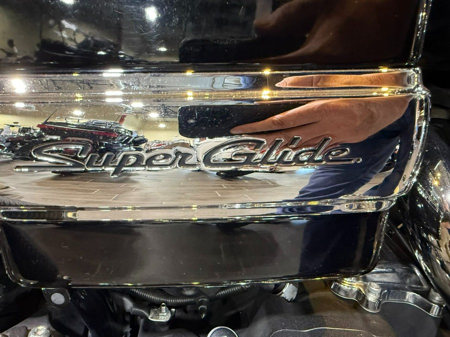 2013 Harley-Davidson Dyna® Super Glide® Custom