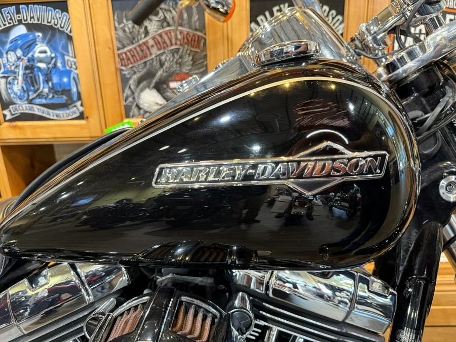 2013 Harley-Davidson Dyna® Super Glide® Custom